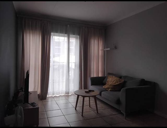 1 BEDROOM PROPERTY TO RENT IN NORTHCLIFF